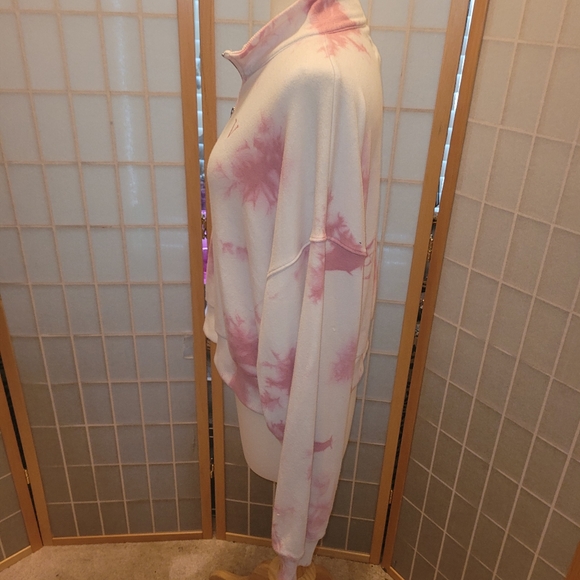 Victoria secret jacket - Picture 4 of 7